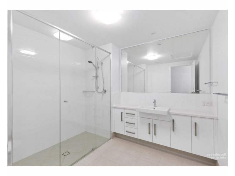 704/2-4 Victoria Parade, Rockhampton City QLD 4700