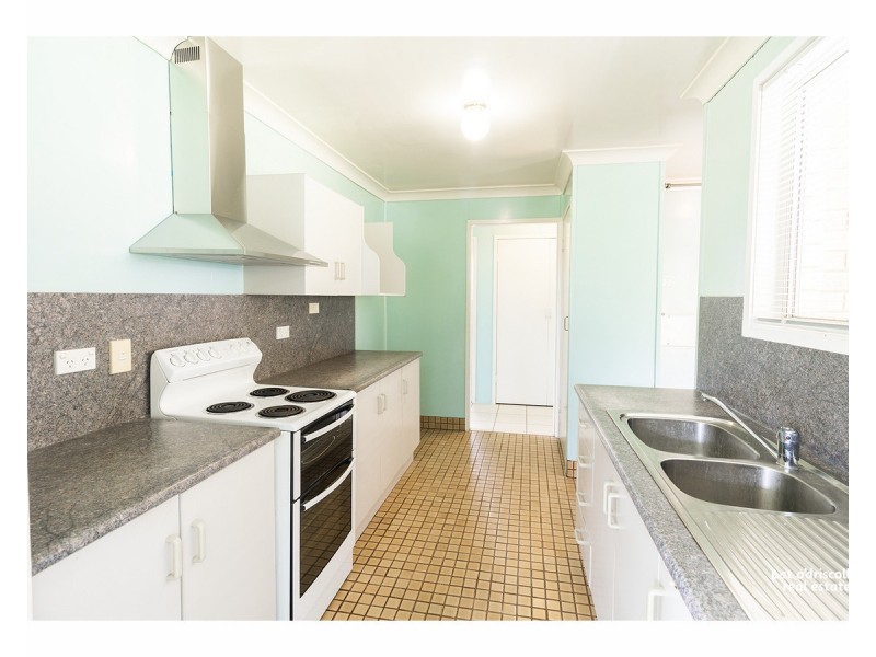 15 Shillam Street, Kawana QLD 4701