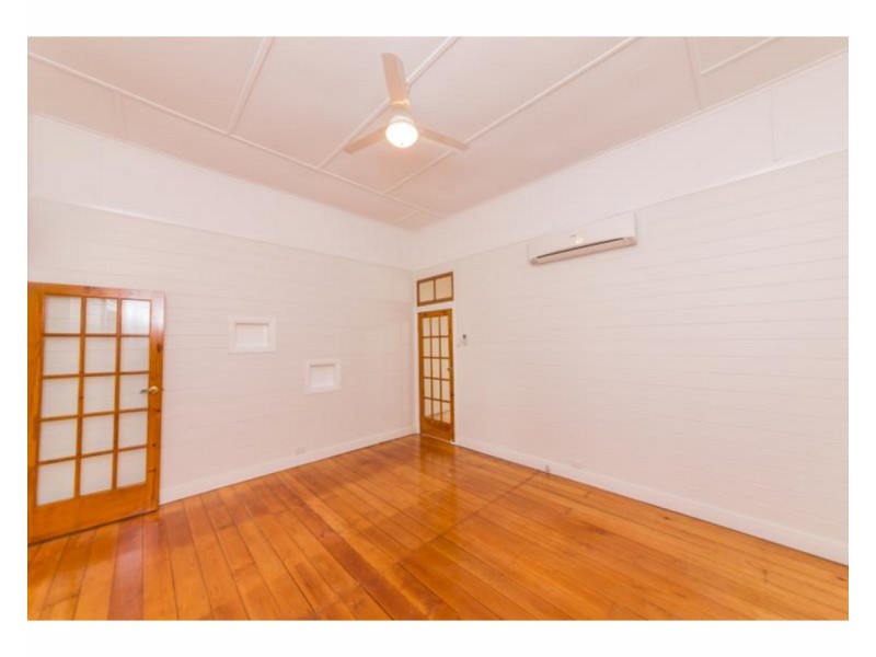 84 Penlington Street, The Range QLD 4700