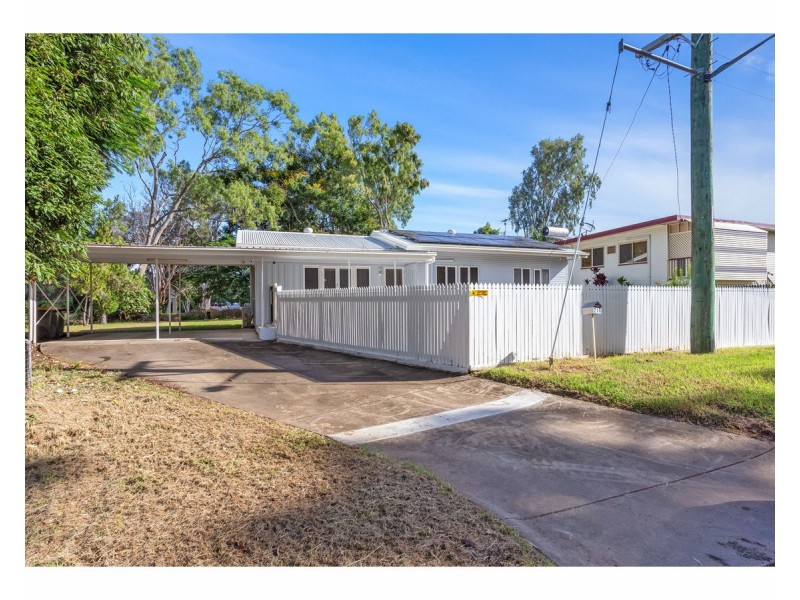 214 High Street, Berserker QLD 4701
