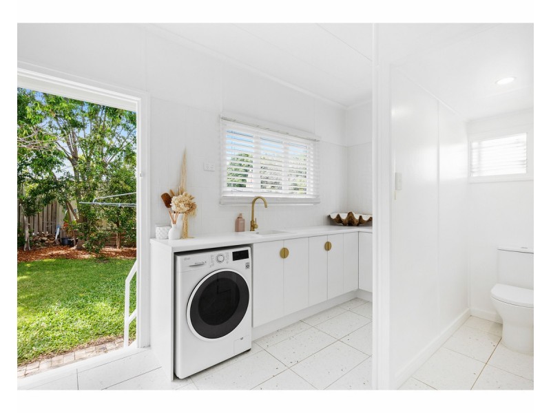 3 Jeffries Street, The Range QLD 4700