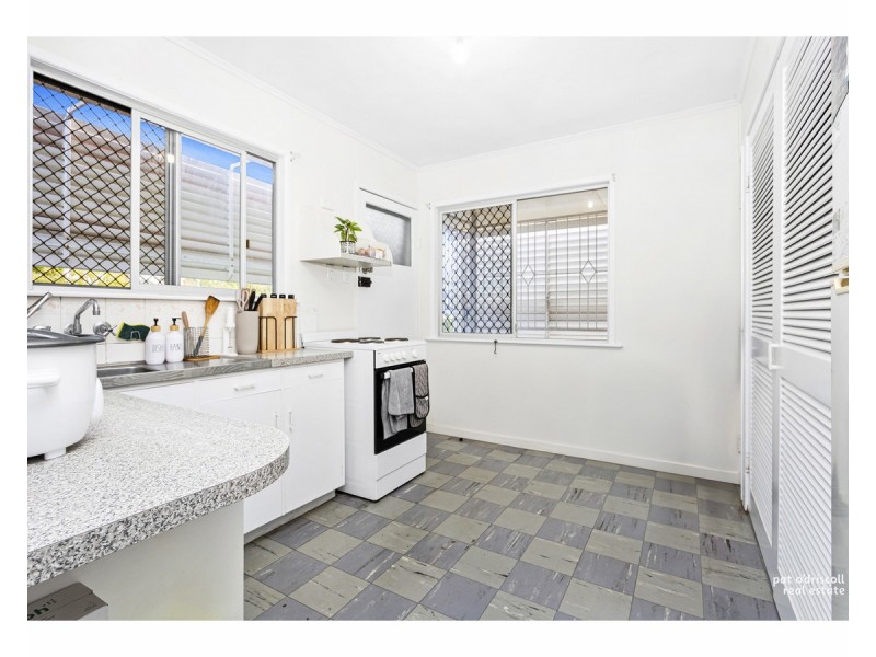 5 Jessie Street, The Range QLD 4700