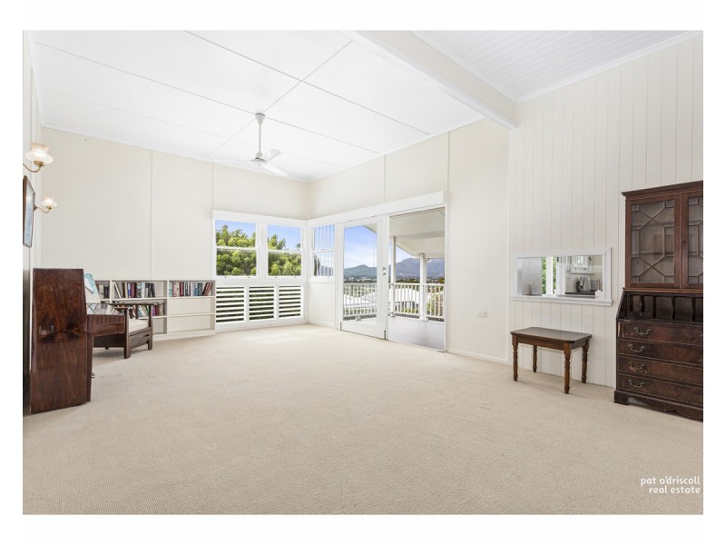 6 Bakara Street, Wandal QLD 4700