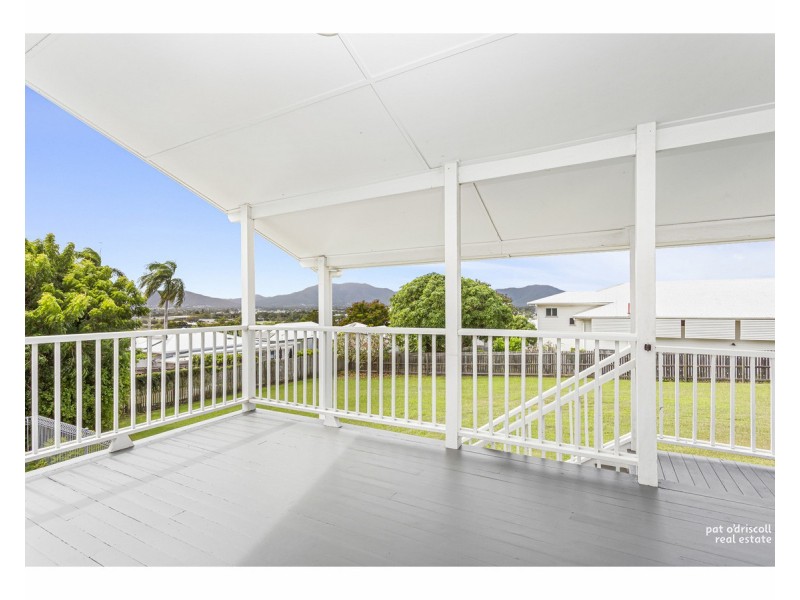 6 Bakara Street, Wandal QLD 4700