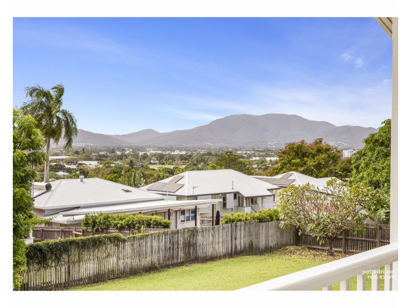 6 Bakara Street, Wandal QLD 4700
