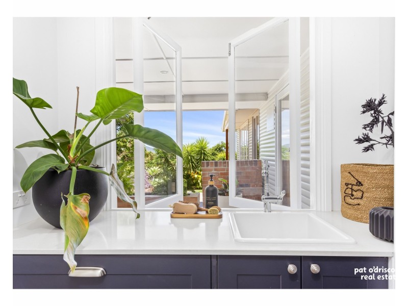76 Glencoe Street, The Range QLD 4700