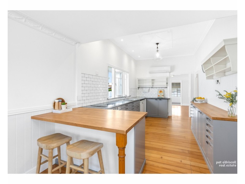 27 Agnes Street, The Range QLD 4700