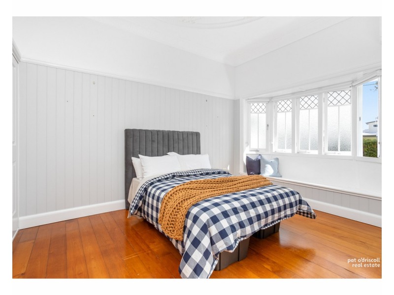 27 Agnes Street, The Range QLD 4700