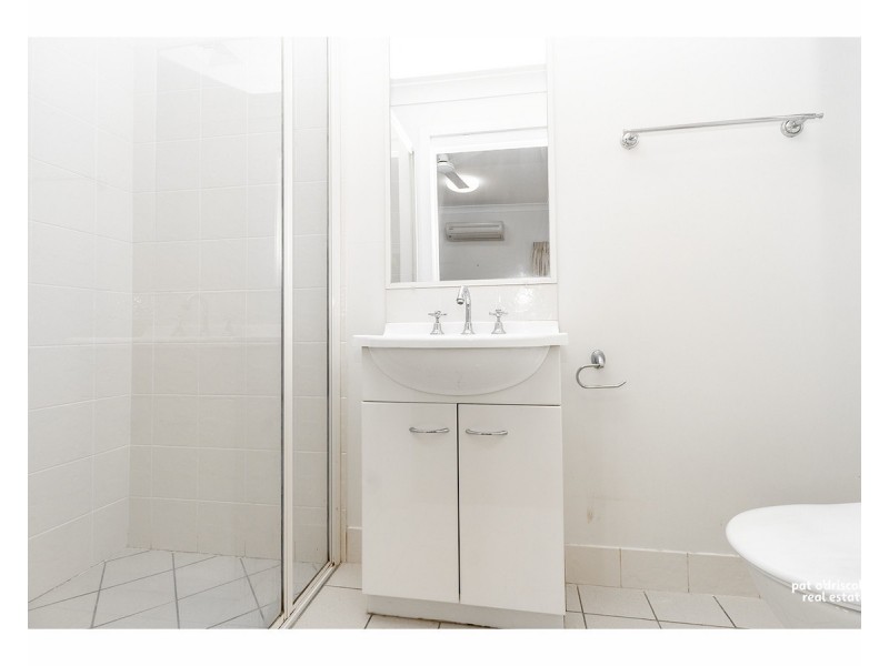 5 Dobbs Street, The Range QLD 4700