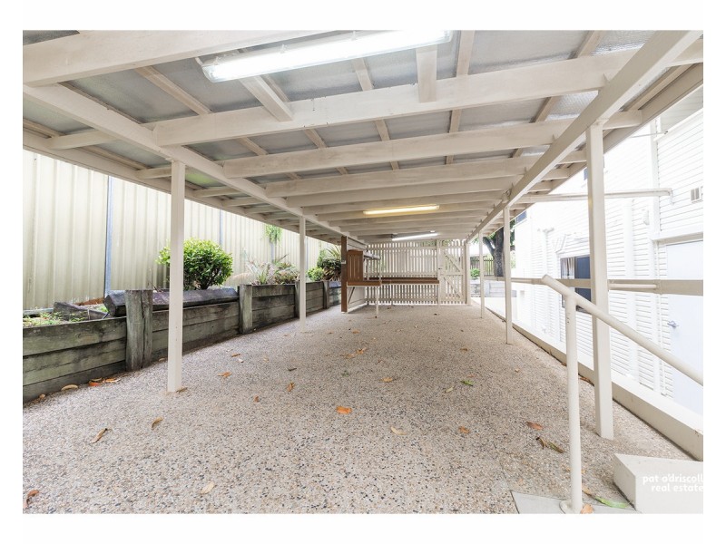 5 Dobbs Street, The Range QLD 4700