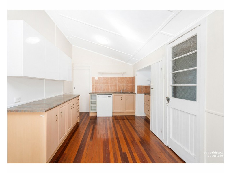 150 Earl Street, Berserker QLD 4701