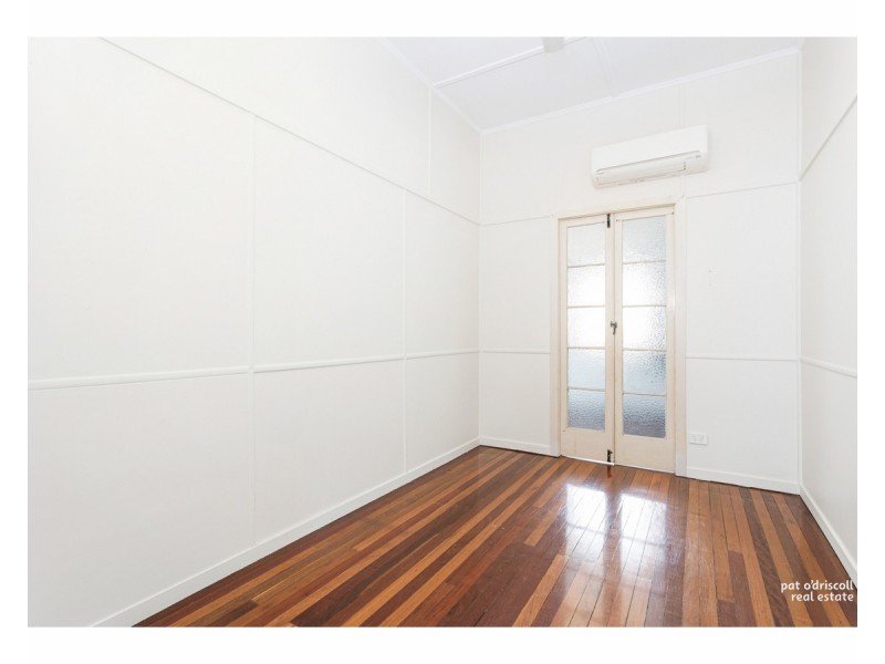 150 Earl Street, Berserker QLD 4701