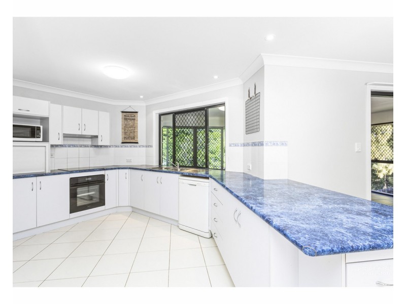 15 Woodland Drive, Frenchville QLD 4701