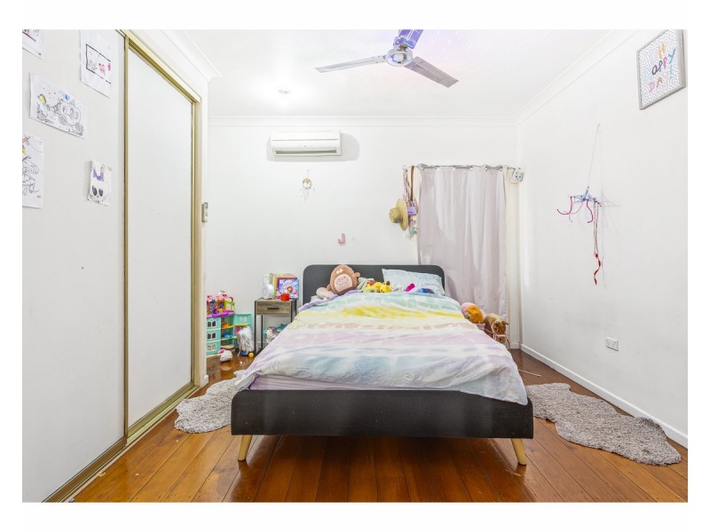183 Denham Street, The Range QLD 4700