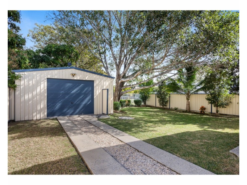 92 West Street, The Range QLD 4700