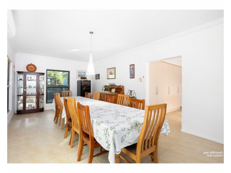 8 Laura Close, Rockyview QLD 4701