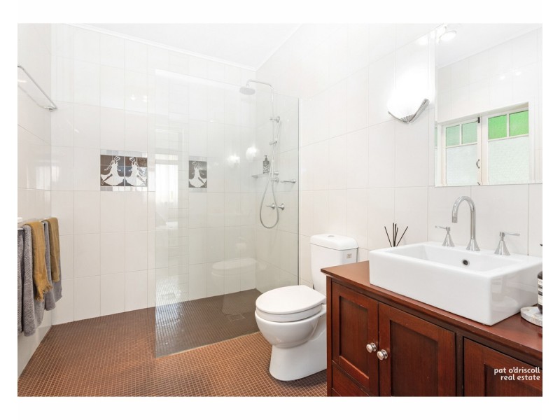 8 Parnell Street, Allenstown QLD 4700