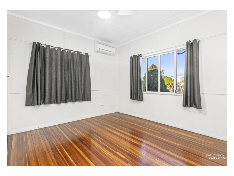 30 Hamilton Avenue, Wandal QLD 4700