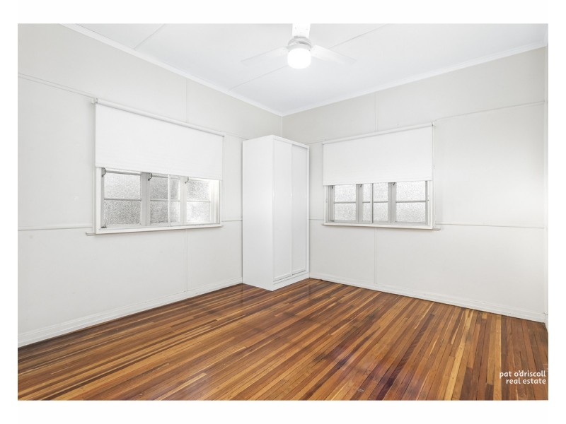 30 Hamilton Avenue, Wandal QLD 4700
