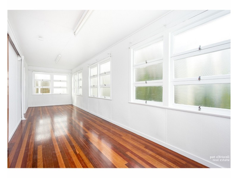 299 Berserker Street, Berserker QLD 4701