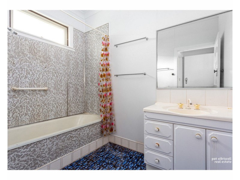 299 Berserker Street, Berserker QLD 4701