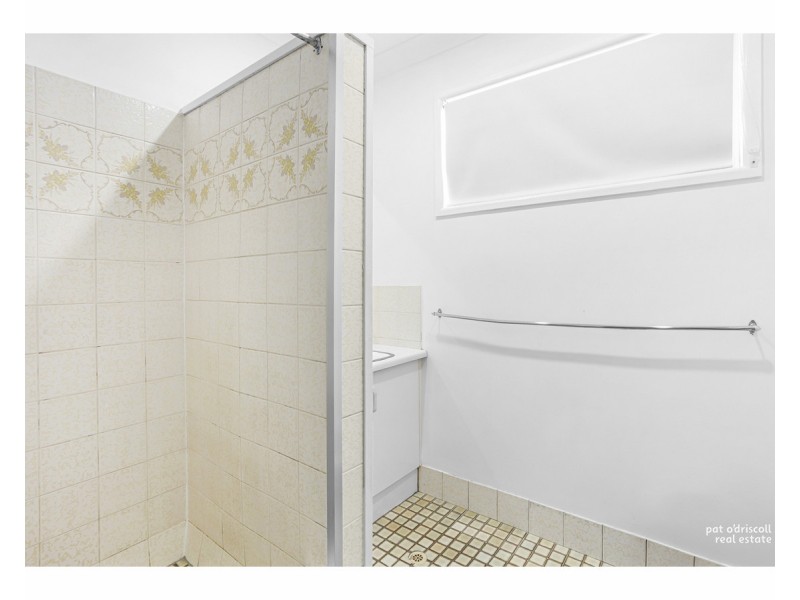 1 & 2/4 Sheedy Avenue, Frenchville QLD 4701