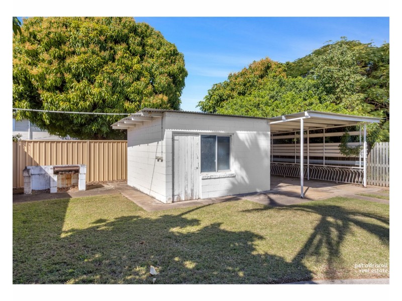 238 Richardson Road, Park Avenue QLD 4701