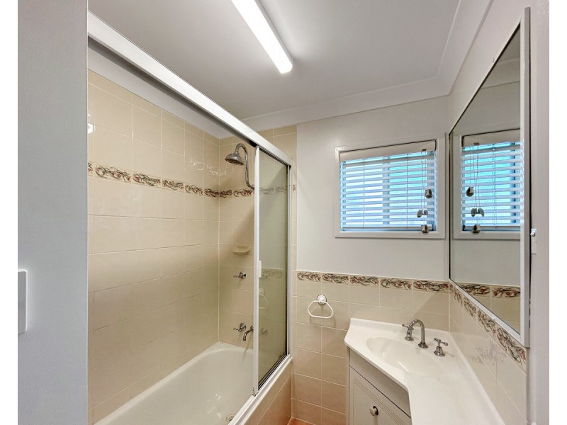 1/295 Bloxsom Street, Frenchville QLD 4701