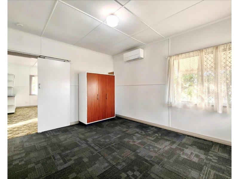 1/2 George Street, Rockhampton City QLD 4700