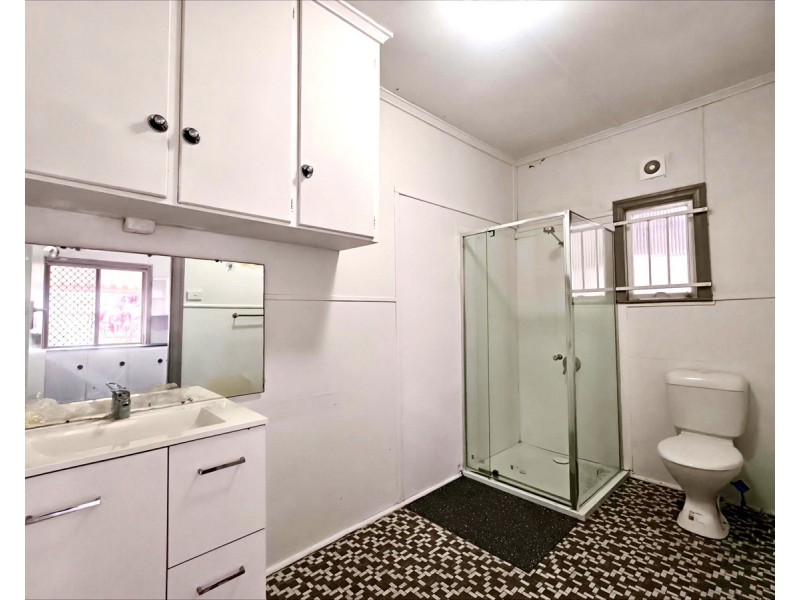 1/2 George Street, Rockhampton City QLD 4700