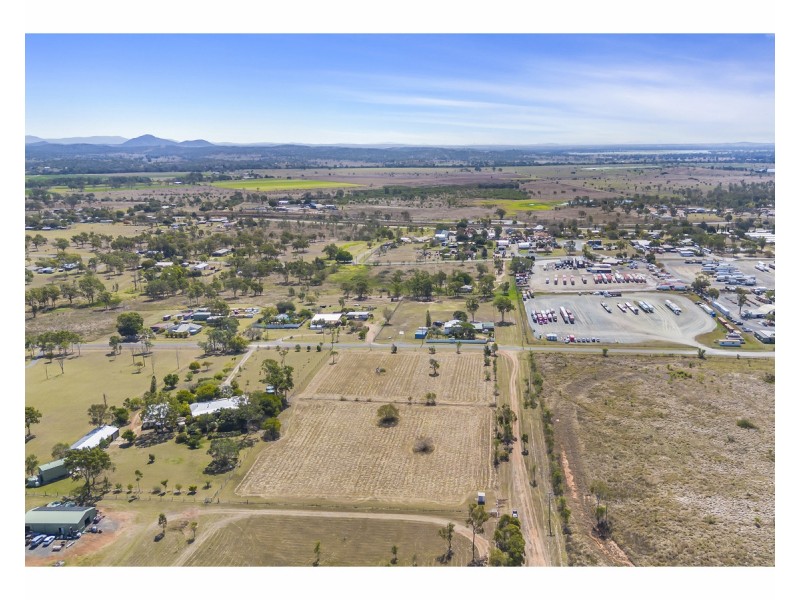 51 Douglas Street, Gracemere QLD 4702