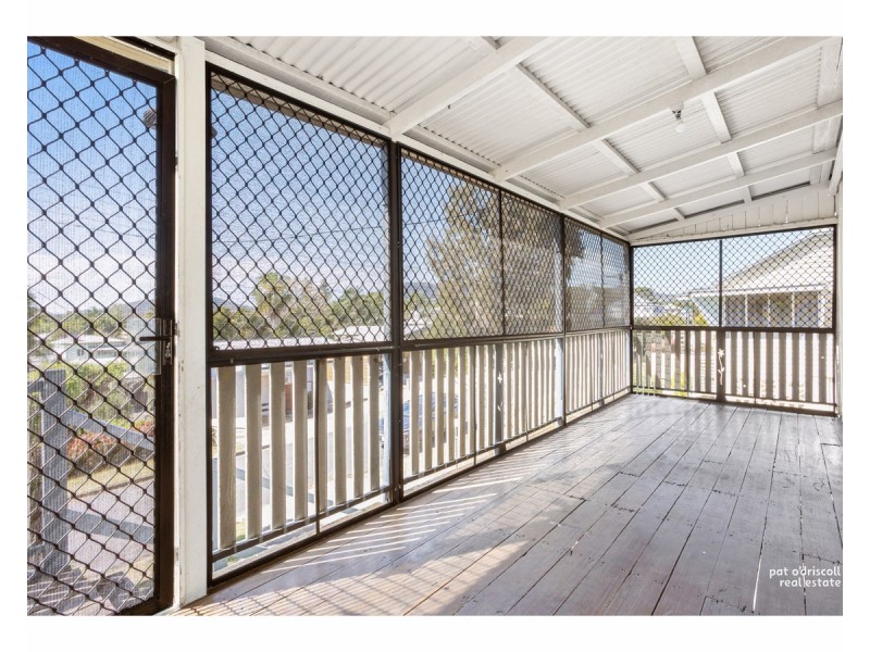 12 Lucas Street, Berserker QLD 4701