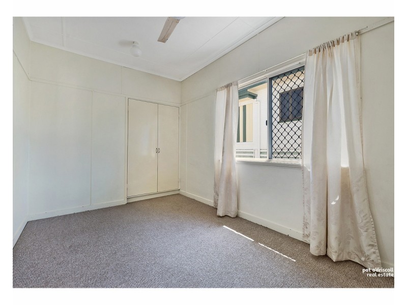 184 High Street, Berserker QLD 4701
