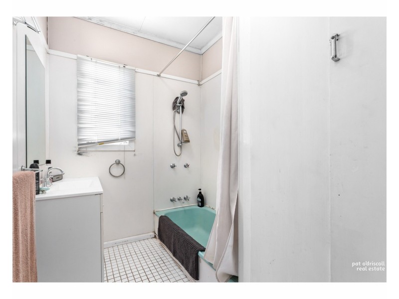 401 Dean Street, Frenchville QLD 4701