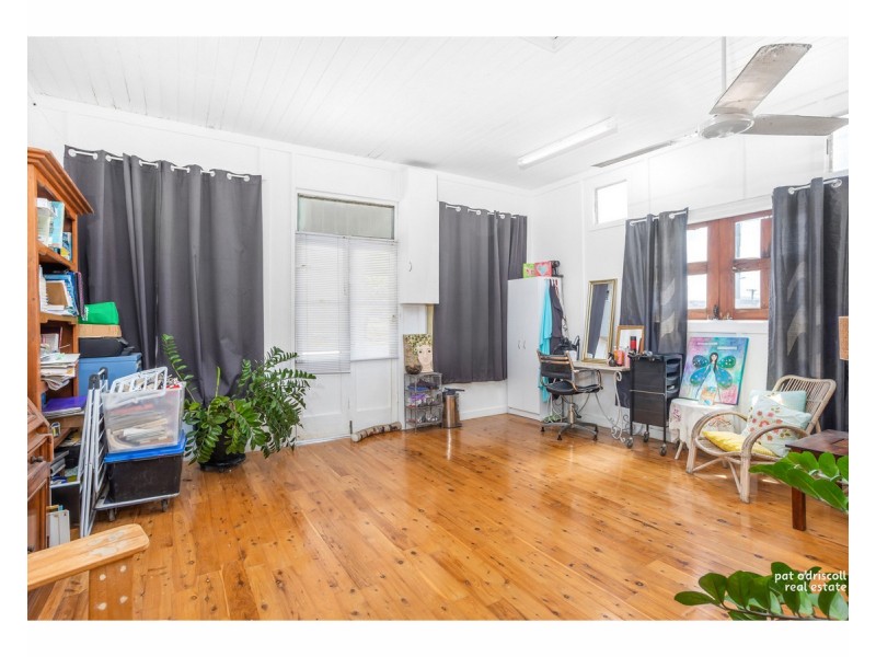 205 Denham Street, The Range QLD 4700