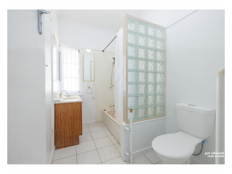 372 Waterloo Street, Frenchville QLD 4701