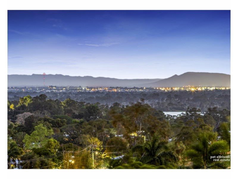 2 Bellevue Terrace, The Range QLD 4700