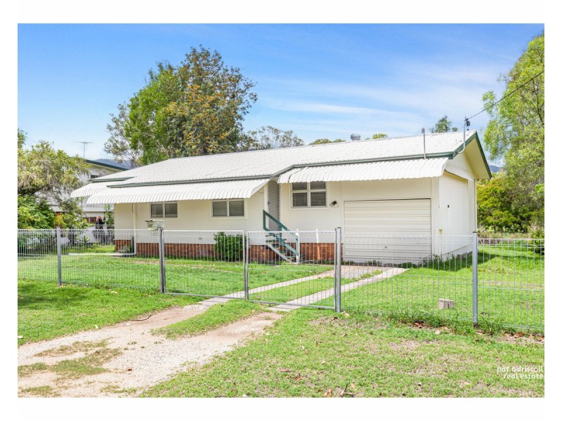 140 Water Street, Berserker QLD 4701