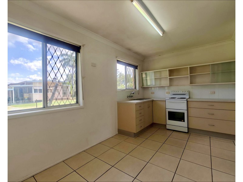 2/122 Kerrigan Street, Frenchville QLD 4701