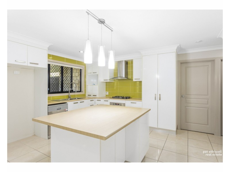 8 Tasman Court, Gracemere QLD 4702