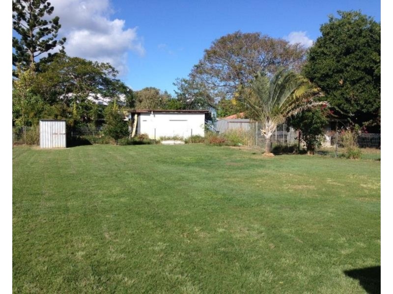 298 Waterloo Street, Berserker QLD 4701