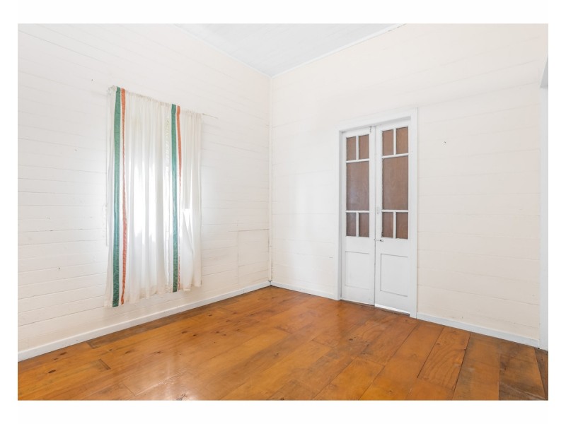 48 Wood Street, Depot Hill QLD 4700