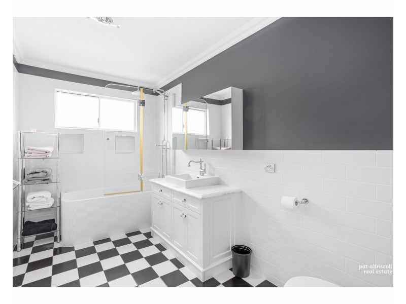 48 Penlington Street, The Range QLD 4700