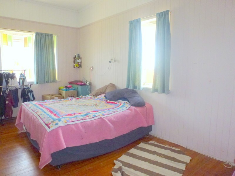 416 Campbell Street, Depot Hill QLD 4700