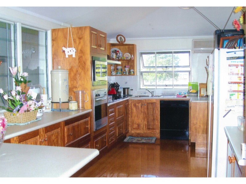 17 Edwards Road, Pink Lily QLD 4702