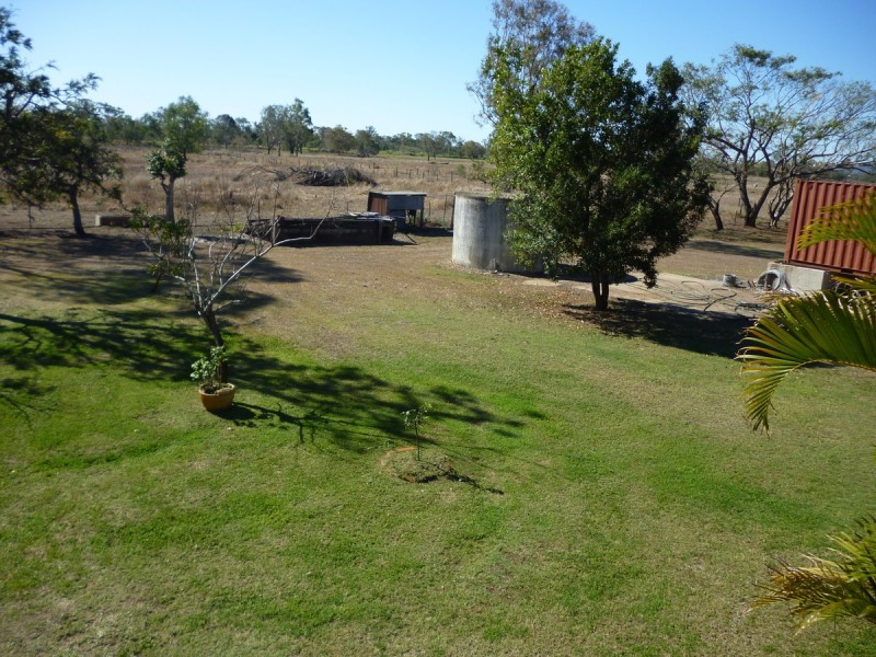 17 Edwards Road, Pink Lily QLD 4702