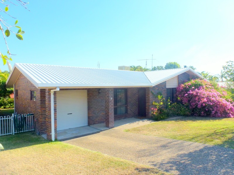 6 Rees Jones Close, Frenchville QLD 4701
