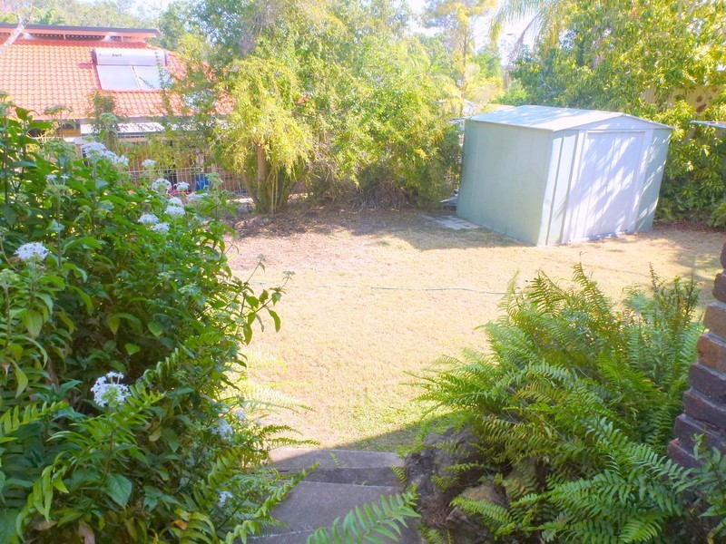 6 Rees Jones Close, Frenchville QLD 4701