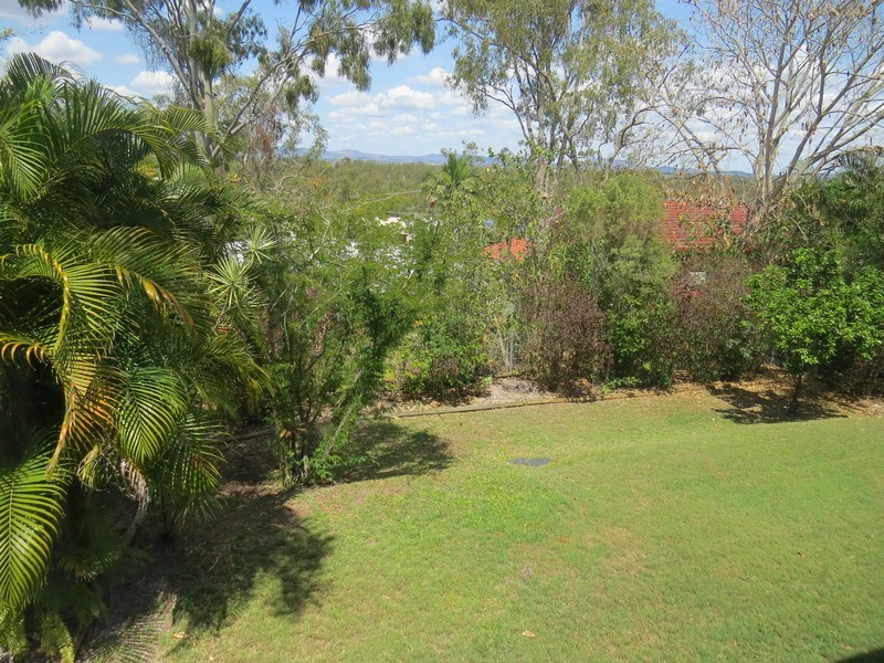 9 McCamley Street, The Range QLD 4700