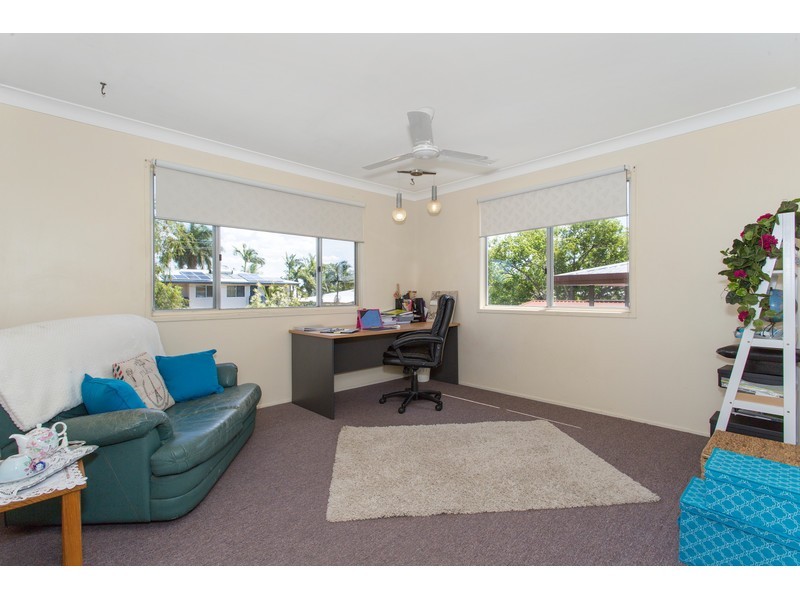 66 Twigg Street, Park Avenue QLD 4701
